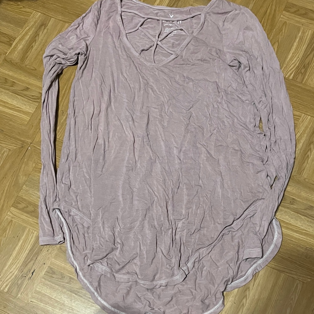 American Eagle Outfitters Women's Long Sleeve Top in Soft Mauve